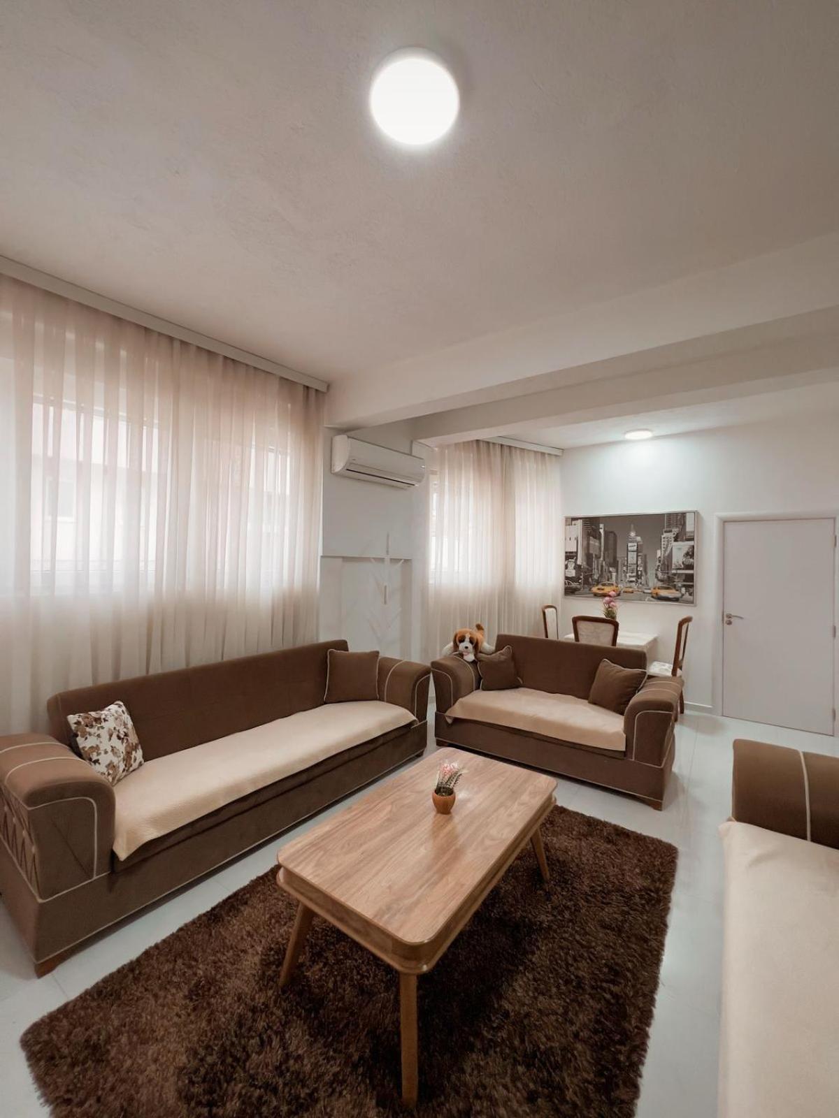 Cozy Corner Apartment Gjakova Екстер'єр фото